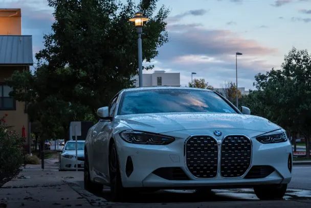 カジノ マッド マネー Android/iOS アプリ